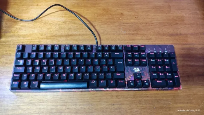 TECLADO MECÂNICO REDRAGON INFERNAL VISERION