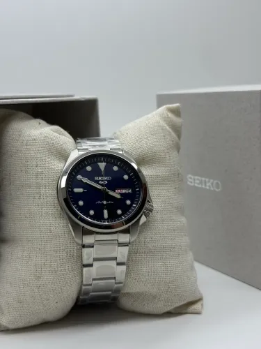 Seiko 5 Sports SRPE53K1