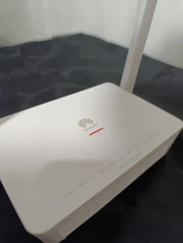Huawei OptiXstar EG8145X6-10 GPON Wi-Fi 6 AX3000 - Excelente Estado