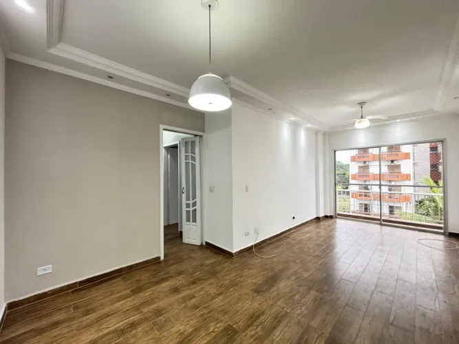 Apartamento à venda nas Astúrias no Guarujá, SP | QVista Inteligência Imobiliária Guarujá