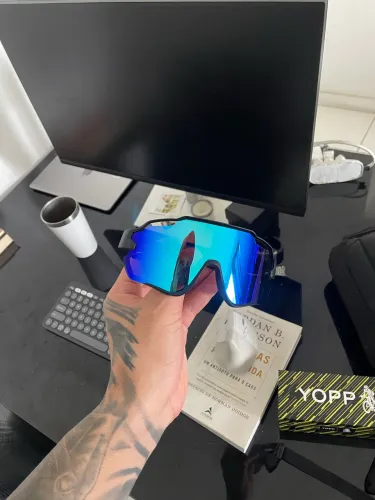 Óculos YOPP - usado somente uma vez.