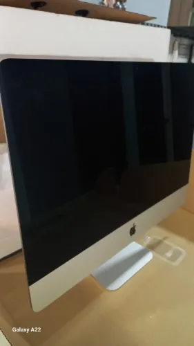 iMac 21,5" Intel Core i5 2.3GHz [COMPLETO]
