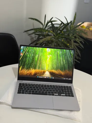 Notebook Samsung Galaxy Book 2 Intel Core i5-1235U, 8GB, 256GB, Windows 11