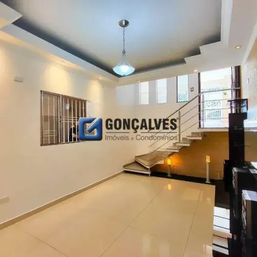 Casa residencial com 3 quartos e 2 vagas para alugar no Parque Novo Oratório, Santo André