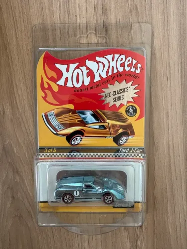 Hot Wheels Collectors Neo-Classics Ford J-Car (3/6)