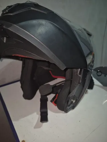 Capacete Race Tech articulado signal monocolor preto fosco