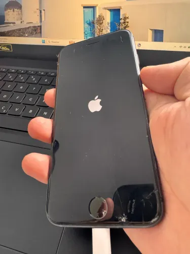 Celular iphone 8 64gb para conserto ou retirada de peças