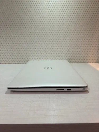 Notebook Dell Inspiron 3583 | | ntel Core 17 8a Geração