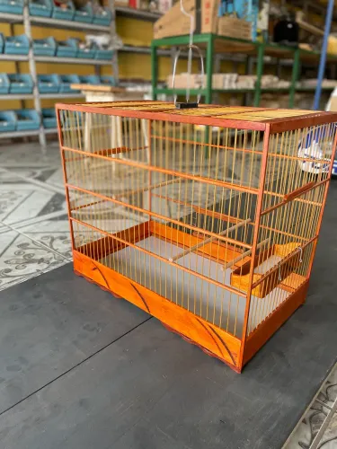 Gaiola média tatajuba