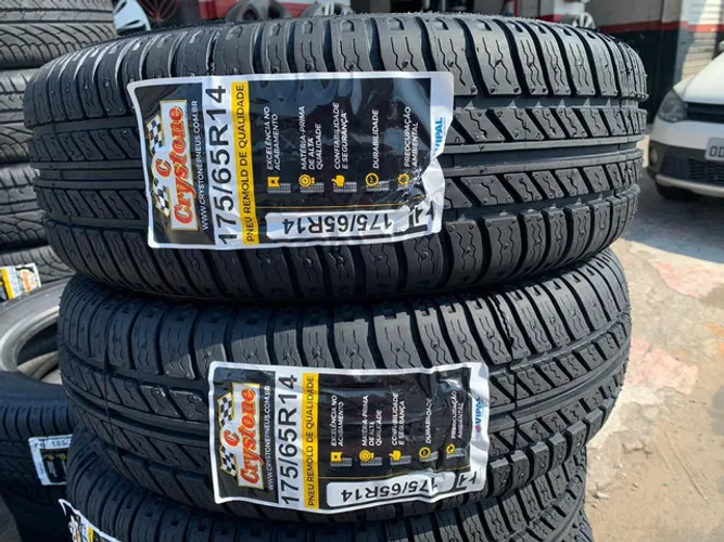 Par de pneus remolde CRYSTONE 175/65/14