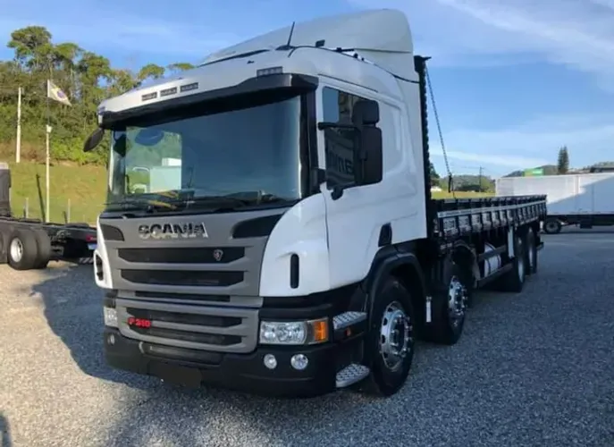 Scania  P310 carroceria 8x2  