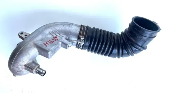 Tubo Admissão Com Mangueira Saída Turbina Hilux 2.8 Diesel