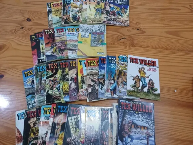 (item 163) Lote com 48 revistas TEX. As aventuras de Tex quando jovem.