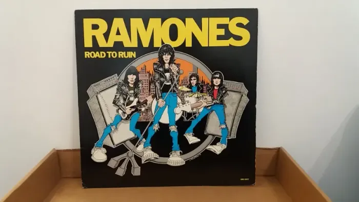 LP - Ramones - Road To Ruin