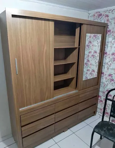 Guarda Roupa Casa 3 Portas