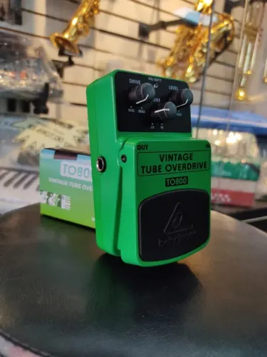 Pedal Behringer To800 Guita Vintage Tube Overdrive