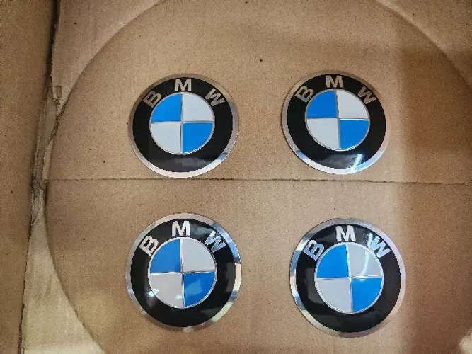 Jogo 4 Emblemas 90mm BMW em Alumínio_Aceito Cartão