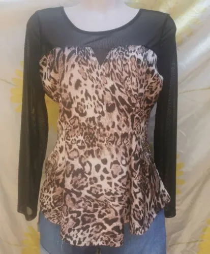 Blusa miss fashion animal print manga longa tam g