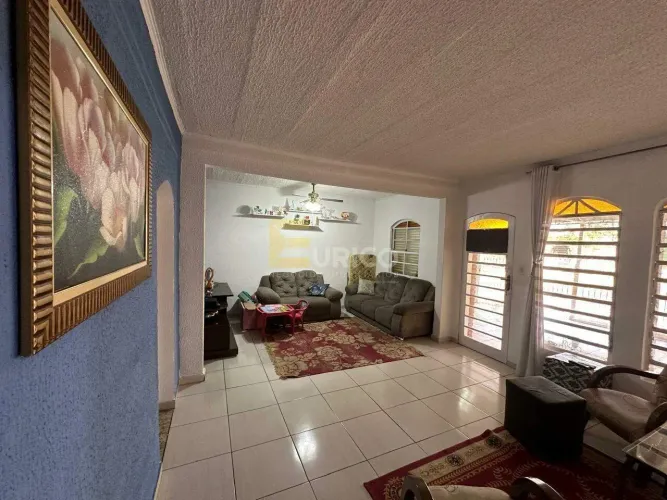 Casa à venda no VILA BOA ESPERANÇA em Valinhos/SP