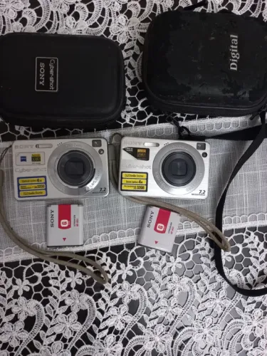 2 camera digital Sony 7.2 megapixels  preço cada