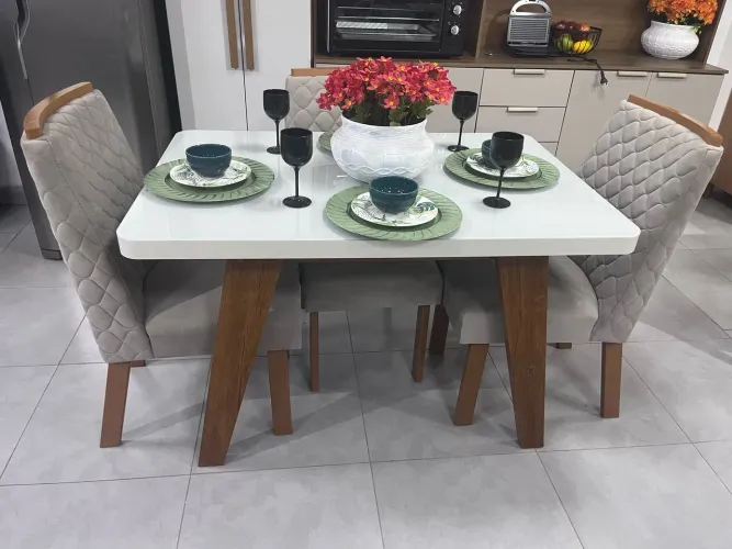Mesa de Jantar 4 Cadeiras - 120 x 80
