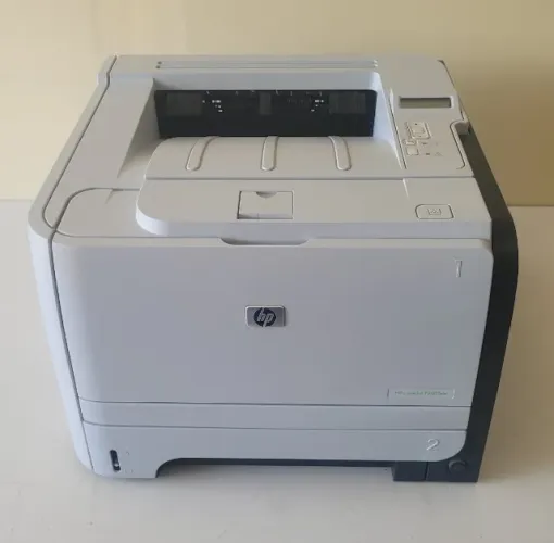 Impressora laser monocromática HP P2055dn muito nova, revisada e com Toner novo!