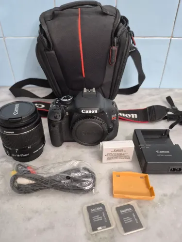 Câmera Canon T3i + 18-55mm-1 Usado