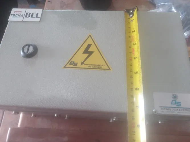 Caixa de Passagem para Instalações Elétricas