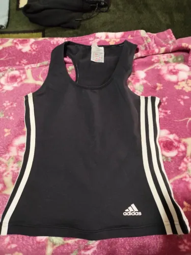 Vendo regata da marca Adidas