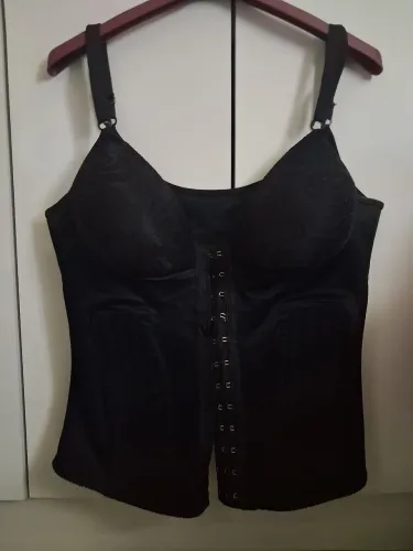 Cinta modeladora Persona preta