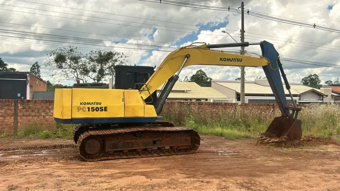 Escavadeira Komatsu PC150SE
