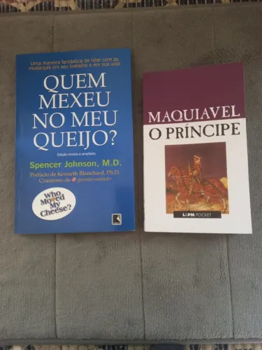 Livros Quem Mexeu no Meu Queijo / O Príncipe