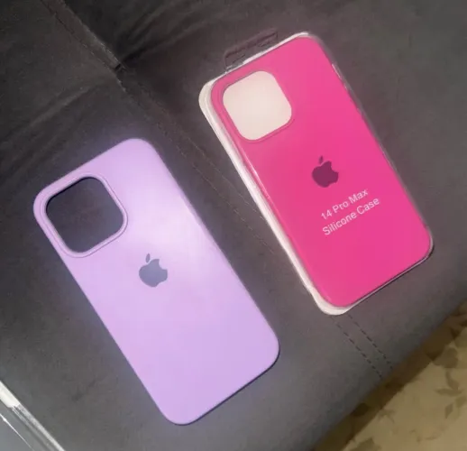 2 capinhas para iPhone 14 Pro Max 