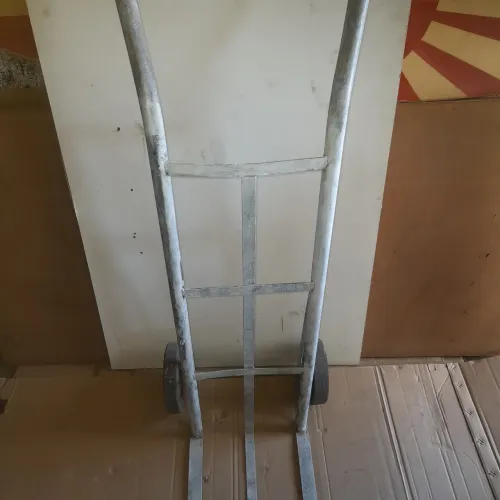 Vendo carrinho de carga