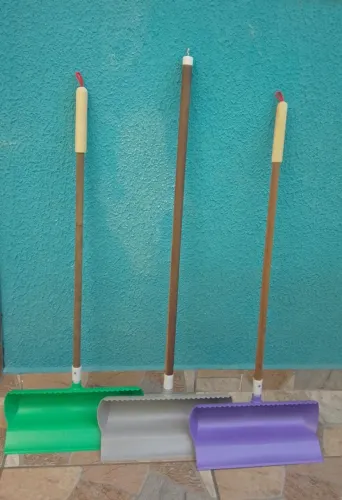Pás de lixo novas