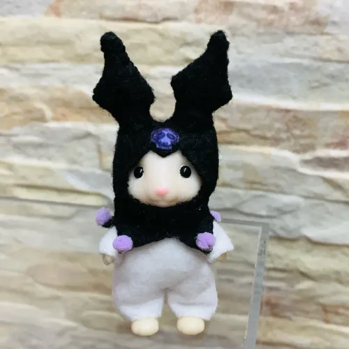 Roupinha Kuromi Sylvanian Families