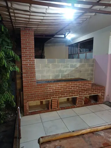 Fogão a lenha de 8 bocas tijolo vermelho 