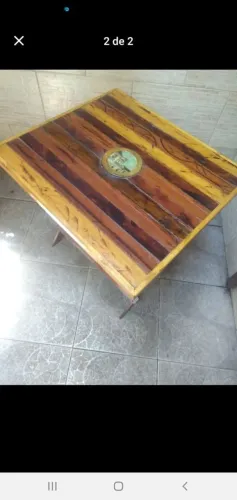 Mesa madeira demolição