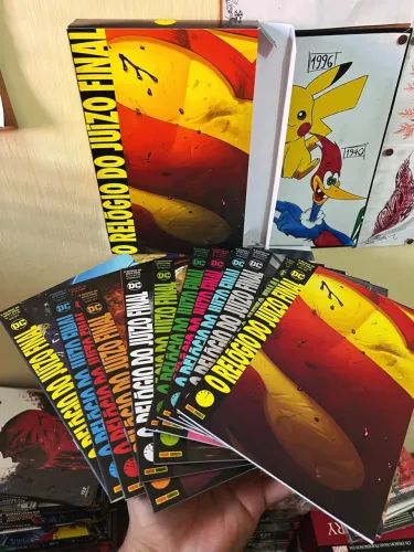 O relógio do juízo final completo em 12 edições com box, todas em ótimo estado