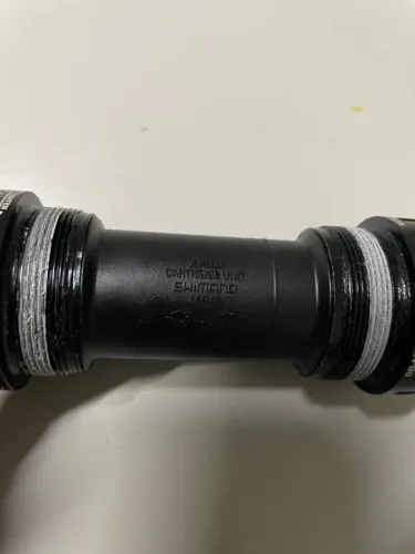 Movimento central shimano BB-MT800