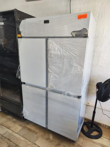 Mini camara 4 portas Refrimate