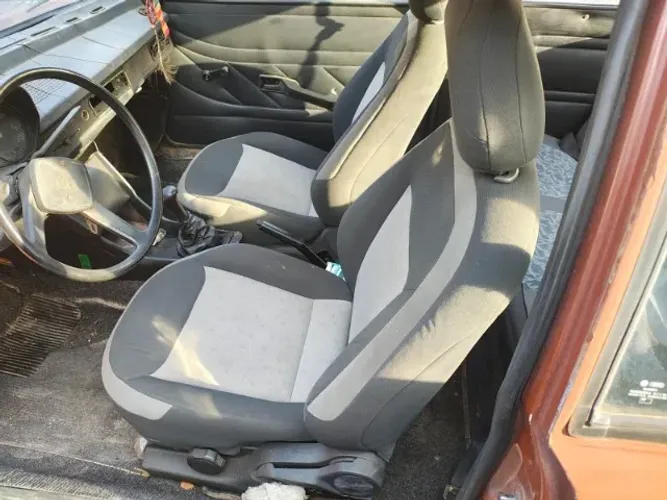 Volkswagen Passat L/ LS/ LSE/ GL/ GLS/ TS/ FLA/ VILL/ PLUS 1985