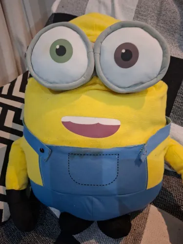 Minion Pelucia Grande