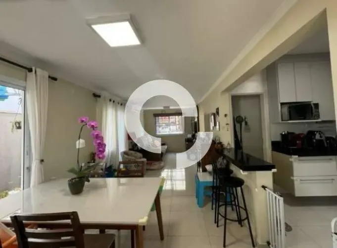 Casa em Condomínio, para aluguel, 3 quartos, sendo 3 suítes e - 5.500,00