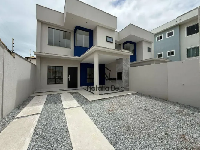 Casa Duplex com 03 Suítes à beira mar em Costazul - Rio das Ostras