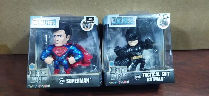 Superman e Batman Metalfigs Justice League