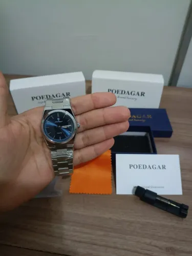 Relógio de luxo poedagar azul