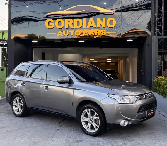 Mitsubishi Outlander 2.0 16V 160cv Aut. 2015