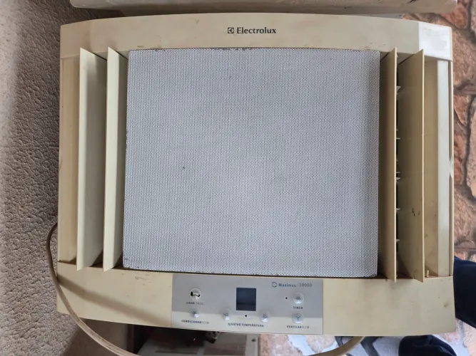 Ar condicionado 10.000 btus 220v classe A