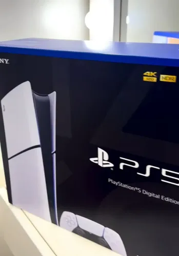 Playstation 5 Slim digital e mídia física